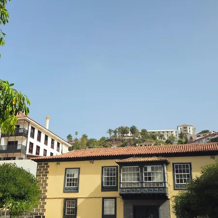 Frente A La Plaza Del Charco - Mar Y Vida Desde Tus 2 Balcones 拉克鲁斯