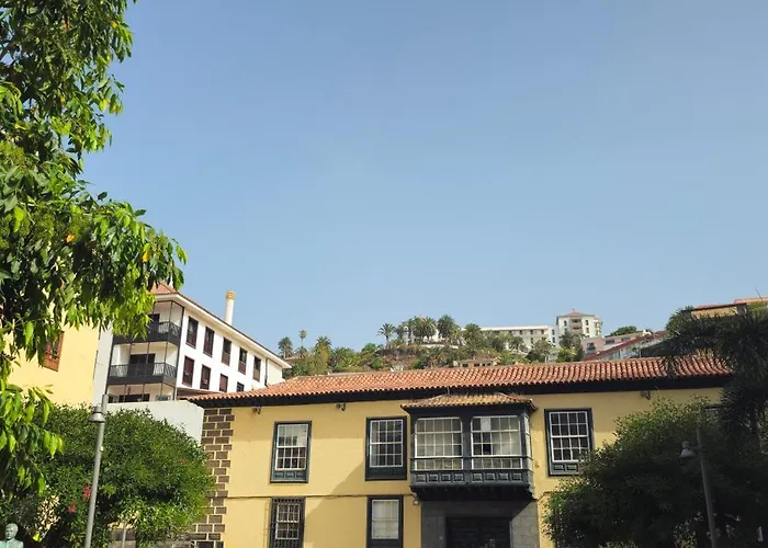 Frente A La Plaza Del Charco - Mar Y Vida Desde Tus 2 Balcones بويرتو ذي لا كروز
