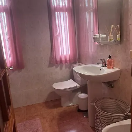 Frente A La Plaza Del Charco - Mar Y Vida Desde Tus 2 Balcones